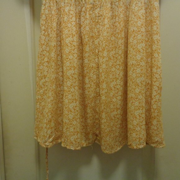 MUSTARD BOHO & FLOWERS BUY TOGETHER COUNTRY DRESS M/L - Picture 4 of 7